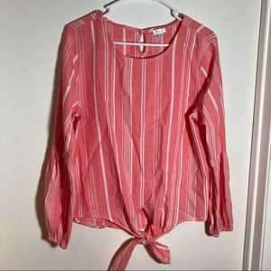 T. Rose tie knot front top large